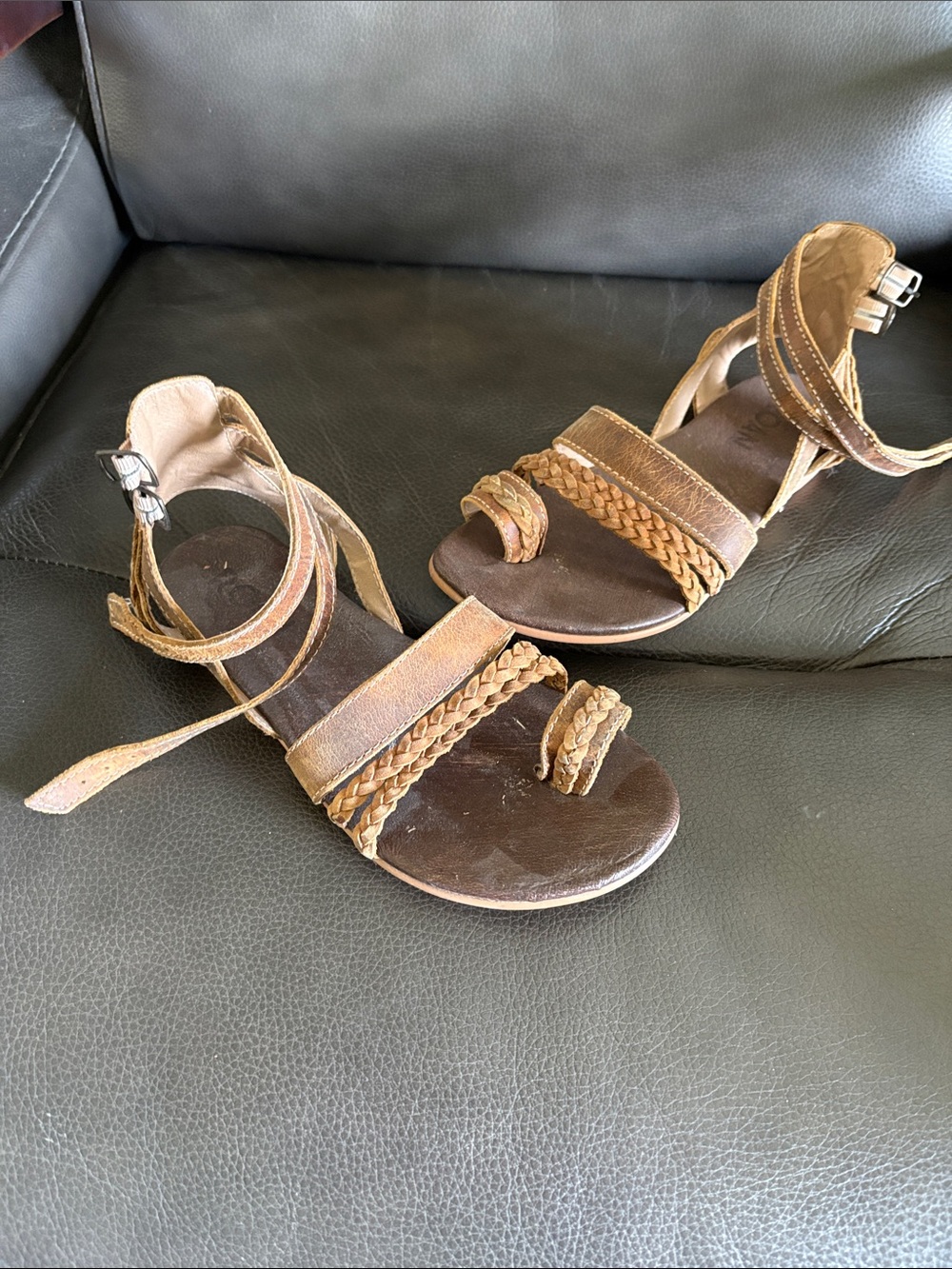 BedStu ROAN toe loop Braided Leather Ankle-Strap Sandals